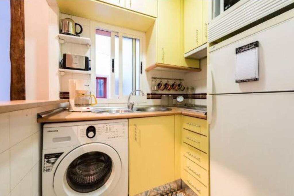Luminoso Apartamento En Lavapies-Tirso De Molina Мадрид Екстер'єр фото